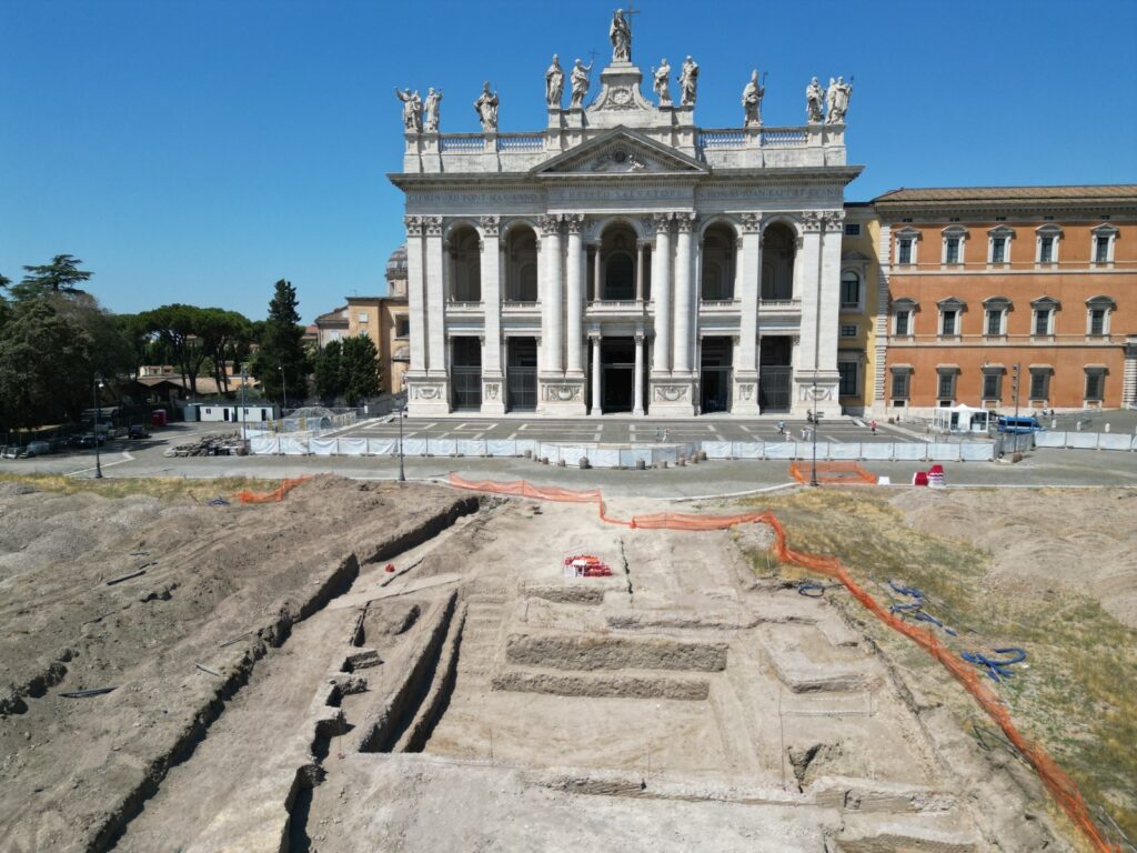 ritrovamenti archeologici a piazza San GIovanni a Roma ad opera di SAMA